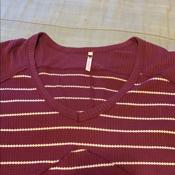 sweater - Picture 3 of 4